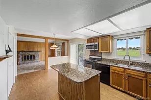 487 S Kingston Cir, Aurora, CO 80012 - Photo 23