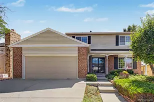 487 S Kingston Cir, Aurora, CO 80012 - Photo 3