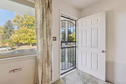 842 S Worchester Street, Aurora, CO 80012 - Photo 5