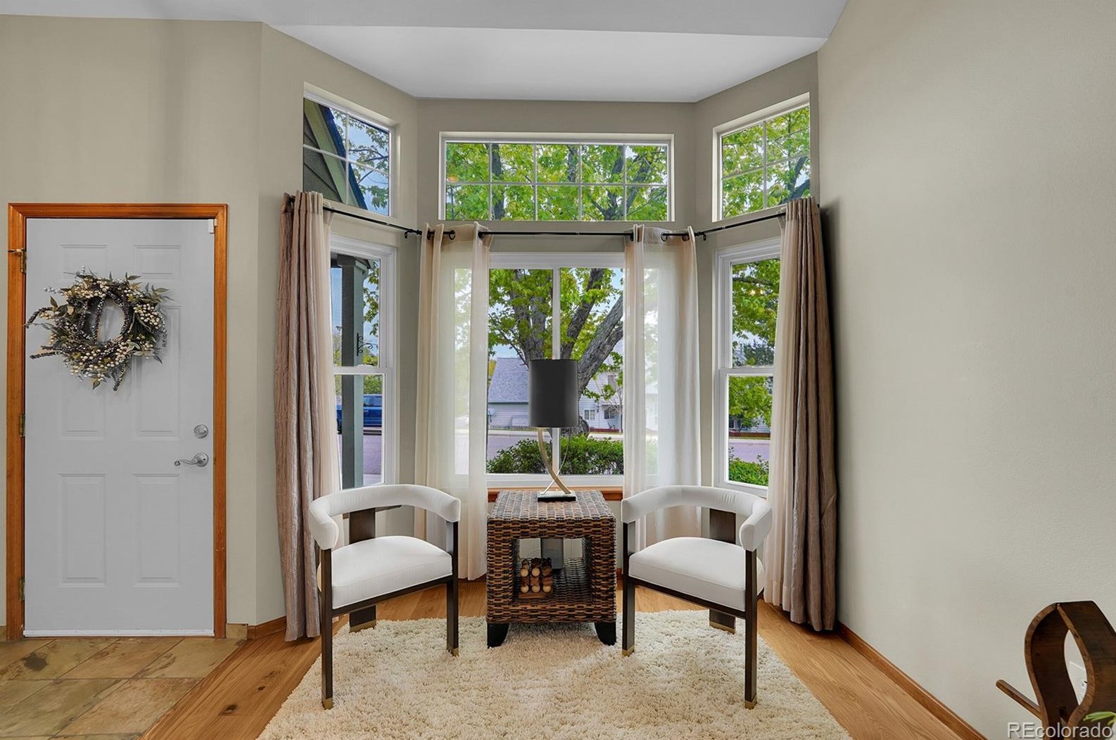 8910 Portland Ave, Littleton CO 80128-8011 exterior