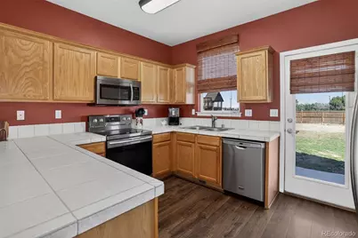 56981 E 24th Avenue, Strasburg, CO 80136 - Photo 15