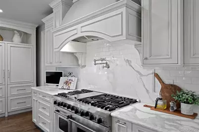 1350 E Greenwood Lane, Littleton, CO 80121 - Photo 13