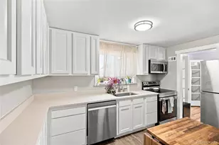812 Geneva St, Aurora, CO 80010 - Photo 11