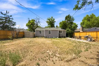 812 Geneva Street, Aurora, CO 80010 - Photo 33