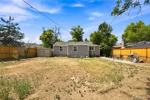 812 Geneva St, Aurora, CO 80010 - Photo 33