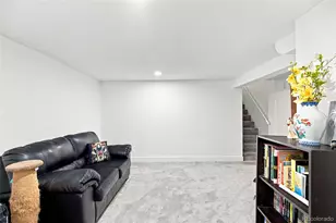 812 Geneva St, Aurora, CO 80010 - Photo 25