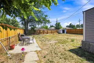 812 Geneva St, Aurora, CO 80010 - Photo 31