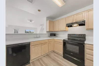 1583 S Danube Way #104, Aurora, CO 80017 - Photo 5