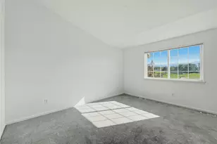 1583 S Danube Way, Aurora, CO 80017 - Photo 19