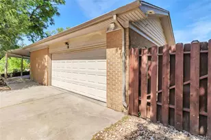 10534 Carmela Ln, Northglenn, CO 80234 - Photo 3