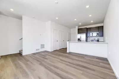 366 N Bersshine Court, Watkins, CO 80137 - Photo 3