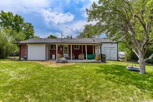 2555 E Maplewood Ave, Littleton, CO 80121 - Photo 27
