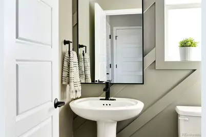 3293 N Coolidge Way, Aurora, CO 80019 - Photo 13