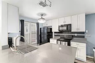 1525 S Ouray Cir, Aurora, CO 80017 - Photo 3