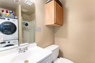 1525 S Ouray Cir, Aurora, CO 80017 - Photo 7