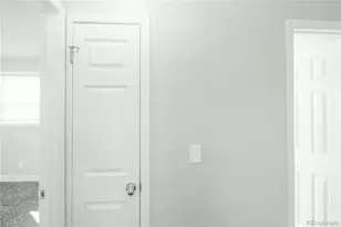 11408 E 7th Ave, Aurora, CO 80010 - Photo 11