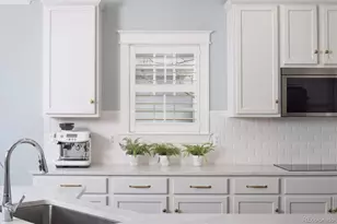 9221 E 33rd Ave, Denver, CO 80238 - Photo 27