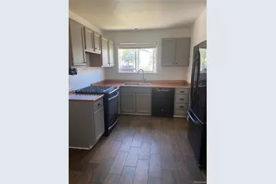 3866 Dyanna Drive, Thornton, CO 80241 - Photo 3