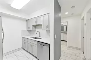 5995 W Hampden Ave, Denver, CO 80227 - Photo 9