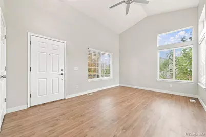 9469 Wolfe Place, Highlands Ranch, CO 80129 - Photo 7