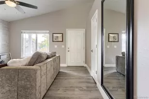 9831 Sydney Ln, Highlands Ranch, CO 80130 - Photo 7