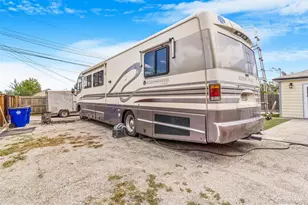 884 Vaughn St, Aurora, CO 80011 - Photo 27