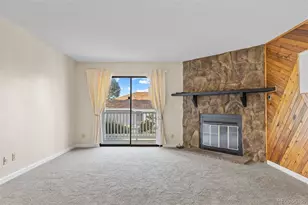 921 S Walden St, Aurora, CO 80017 - Photo 3