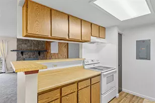 921 S Walden St, Aurora, CO 80017 - Photo 13