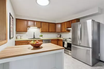 807 S Pratt Parkway, Longmont, CO 80501 - Photo 3