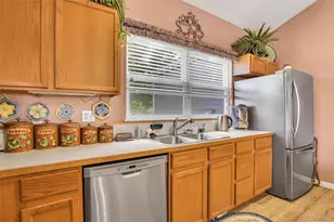 15555 E 40th Ave, Denver, CO 80239 - Photo 9