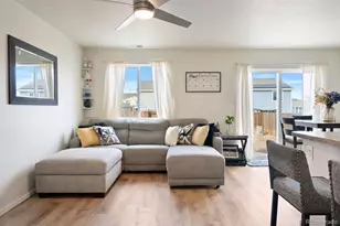 47401 Lily Ave, Bennett, CO 80102 - Photo 5