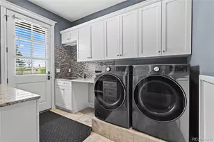 15478 Mountain View Cir, Broomfield, CO 80023 - Photo 23