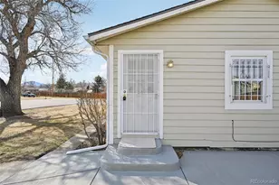 1105 Russell St, Golden, CO 80401 - Photo 3