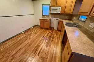 1105 Russell St, Golden, CO 80401 - Photo 9