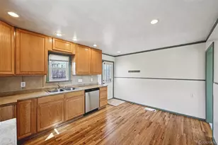 1105 Russell St, Golden, CO 80401 - Photo 11