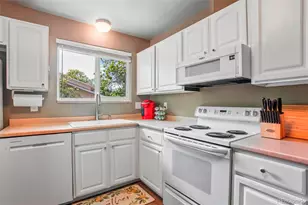 454 W Acoma Dr, Littleton, CO 80120 - Photo 7