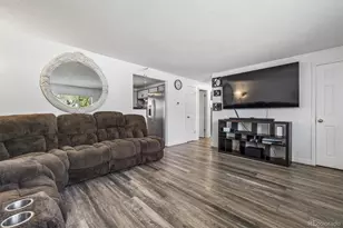1611 S Carr St, Lakewood, CO 80232 - Photo 3
