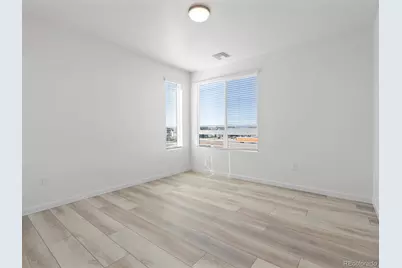 6153 N Ceylon Street #302, Denver, CO 80239 - Photo 29