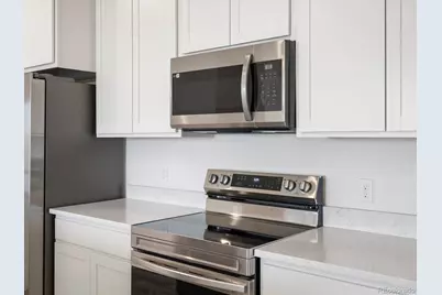 6153 N Ceylon Street #302, Denver, CO 80239 - Photo 3