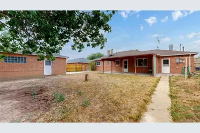 820 Tucson Street, Aurora, CO 80011 - Photo 33