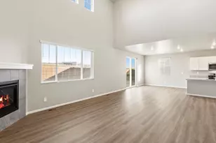 8910 Sedalia St, Commerce City, CO 80022 - Photo 15