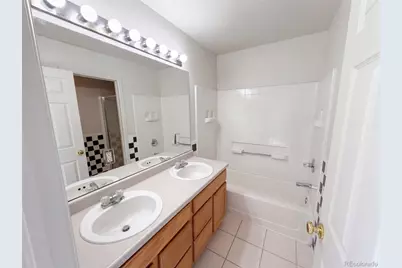 10009 Strathfield Lane, Highlands Ranch, CO 80126 - Photo 11