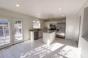 10009 Strathfield Ln, Highlands Ranch, CO 80126 - Photo 19