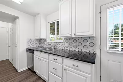 4221 S Quintero Way, Aurora, CO 80013 - Photo 9
