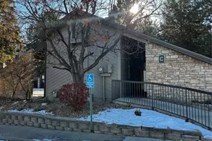 2575 S Syracuse Way, Denver, CO 80231 - Photo 27