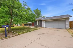 2662 S Mobile Way, Aurora, CO 80013 - Photo 3