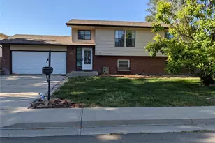 911 Pawnee Ave, Fort Morgan, CO 80701 - Photo 1