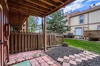 12041 E Ford Circle, Aurora, CO 80012 - Photo 15