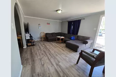 1172 Iola Street, Aurora, CO 80010 - Photo 5