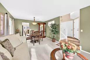 10099 Silvercliff Ln, Littleton, CO 80125 - Photo 5
